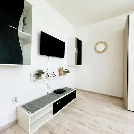 Utulny Byt Blizko Centra - 24h Self Check-in Appartement